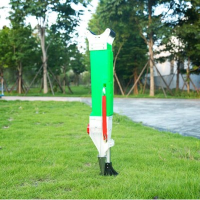 Portable fertilizer seeder